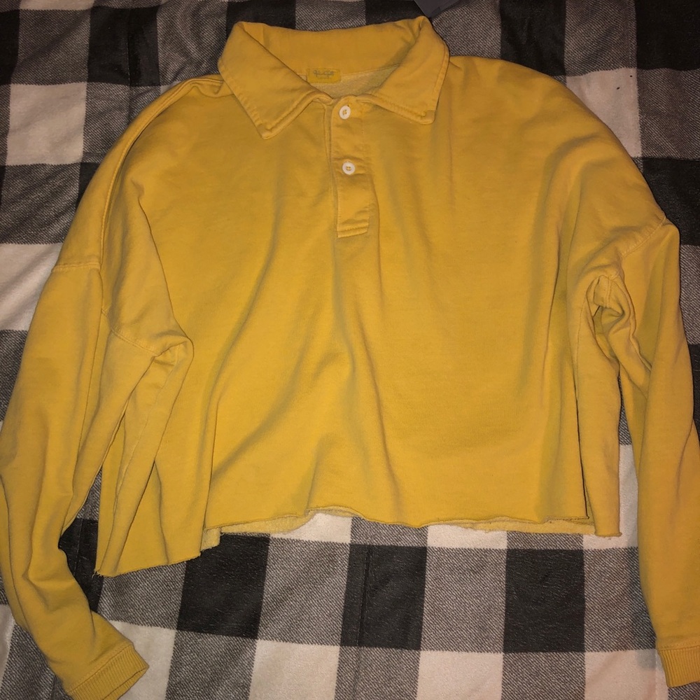 Yellow button crop top